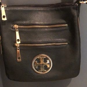 tory burch handbag